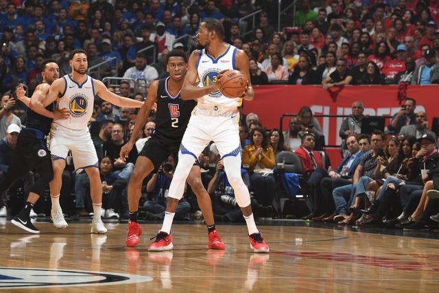 莫兰德22+10辽宁大胜四川 原帅21分山西胜吉林